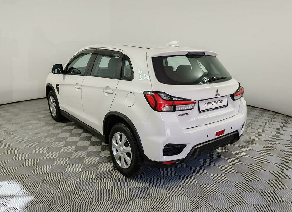 Mitsubishi ASX 1.6 MT (117 л.с.)
