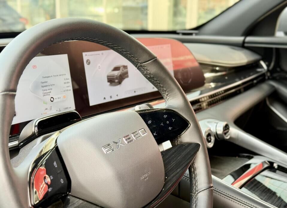 EXEED RX 2.0 AMT (197 л.с.) 4WD