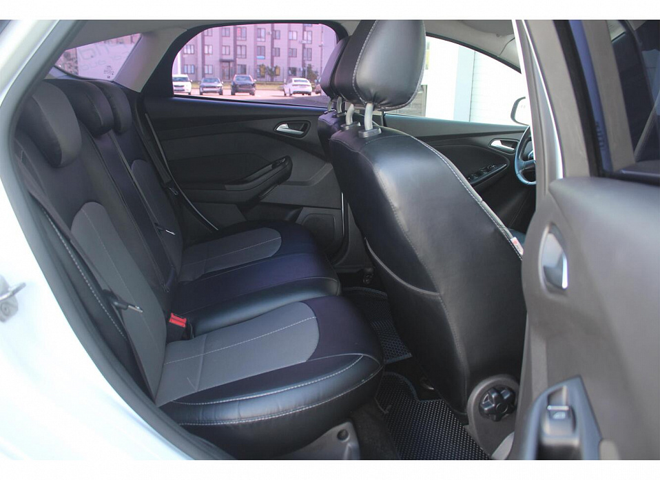 Ford Focus, III 1.6 AMT (125 л.с.)