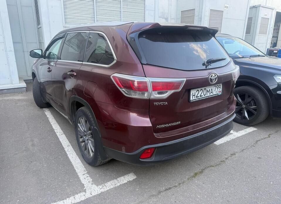 Toyota Highlander 3.5 AT (249 л.с.) 4WD