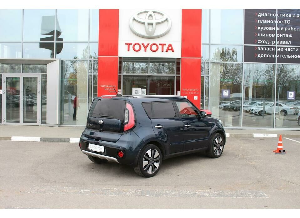 Kia Soul 2.0 AT (150 л.с.)