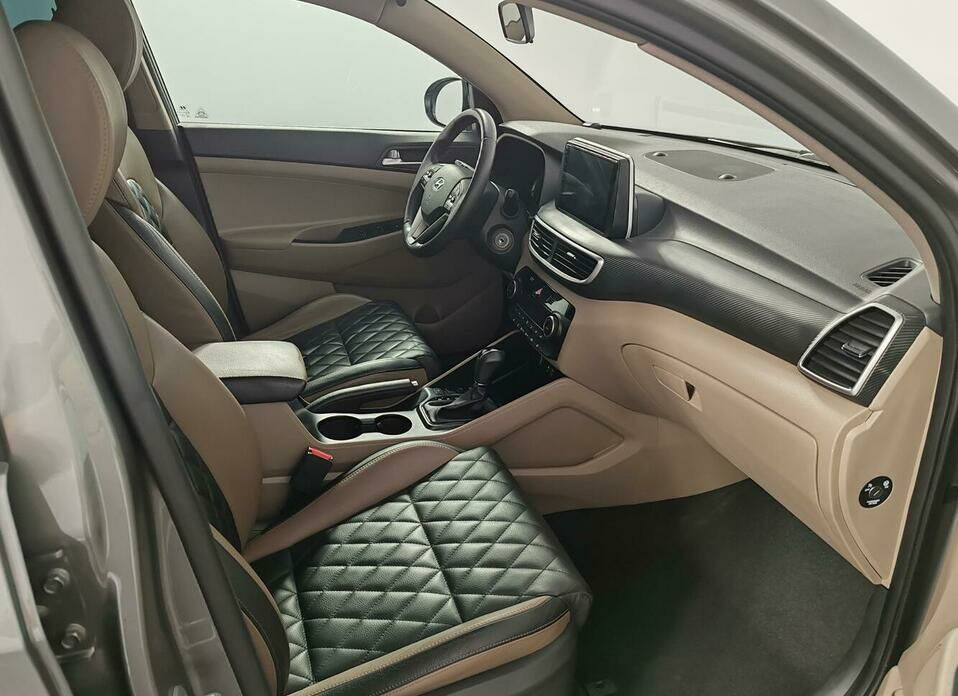 Hyundai Tucson 2.0d AT (185 л.с.) 4WD