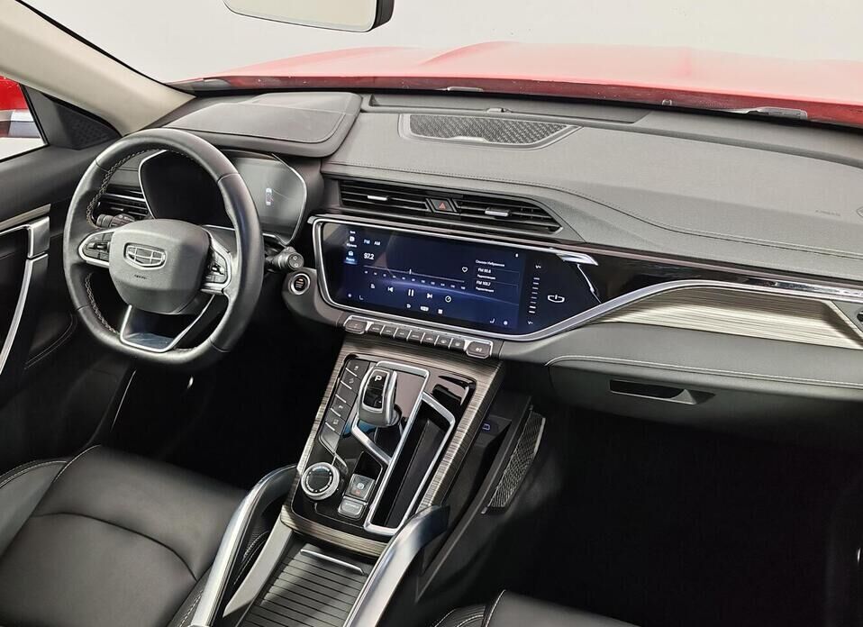 Geely Atlas Pro 1.5 AMT (177 л.с.) 4WD