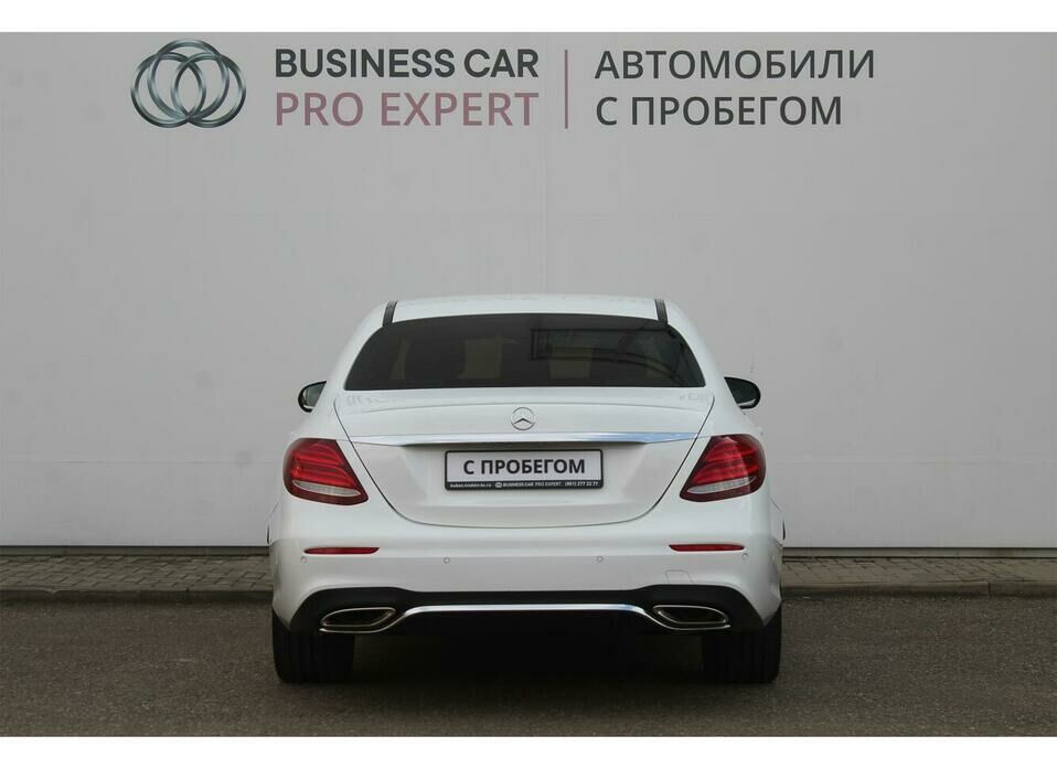 Mercedes-Benz E-Класс 200 2.0 AT (184 л.с.)