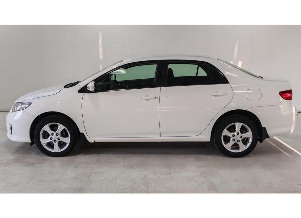 Toyota Corolla, X (E140, E150) Рестайлинг 1.6 AT (124 л.с.)