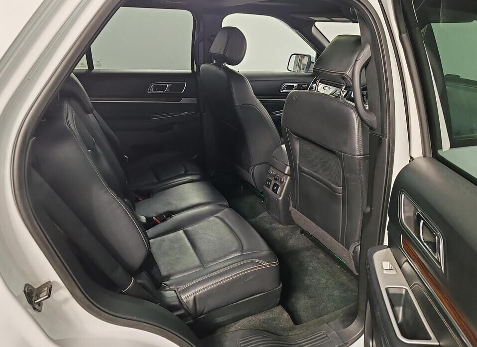 Ford Explorer, V 3.5 AT (249 л.с.) 4WD