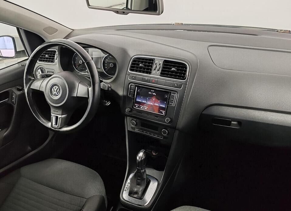 Volkswagen Polo, V 1.2 AMT (105 л.с.)
