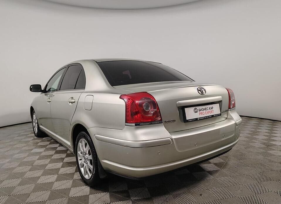 Toyota Avensis, II Рестайлинг 1.8 MT (129 л.с.)