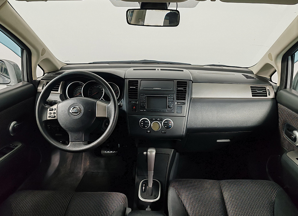 Nissan Tiida, I Рестайлинг 1.6 AT (110 л.с.)