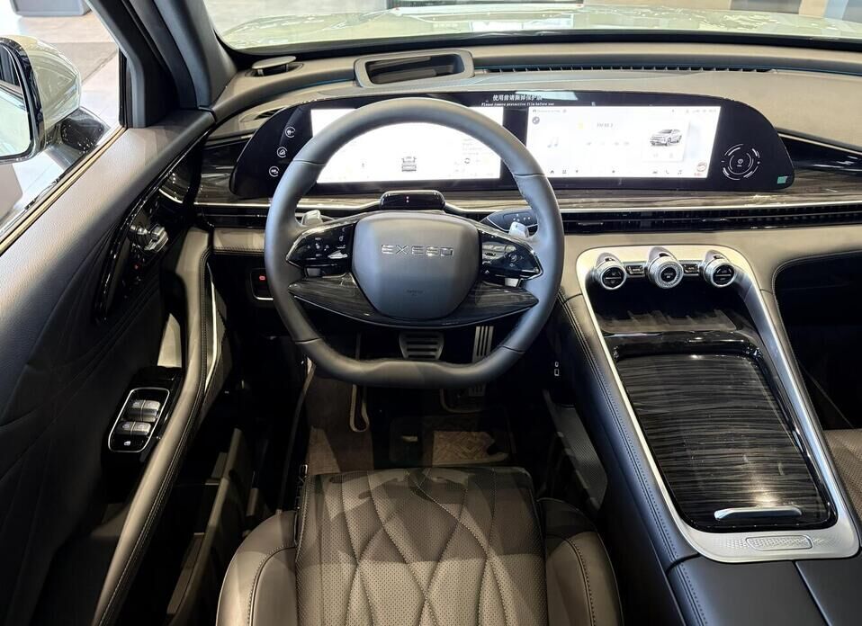 EXEED RX 2.0 AMT (197 л.с.) 4WD