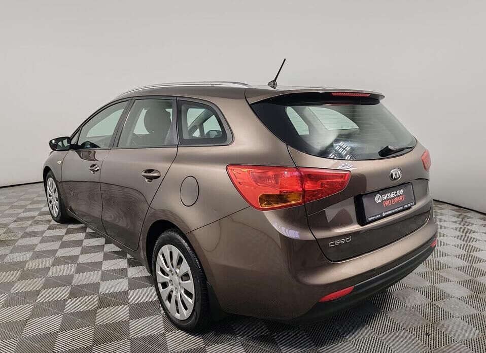 Kia Ceed, II 1.6 AT (129 л.с.)