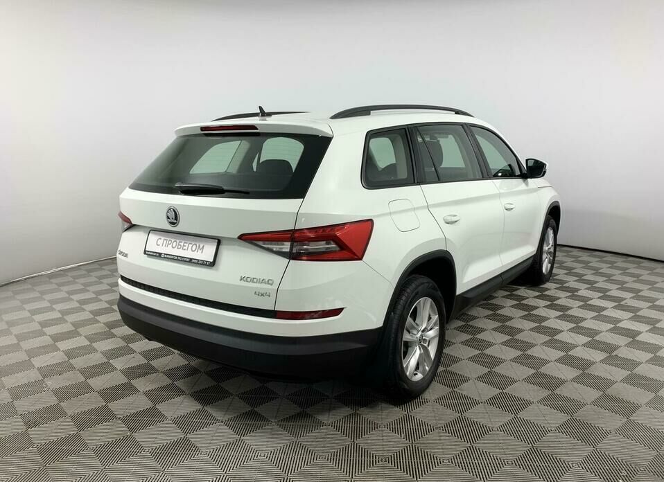 Skoda Kodiaq 2.0 AMT (180 л.с.) 4WD