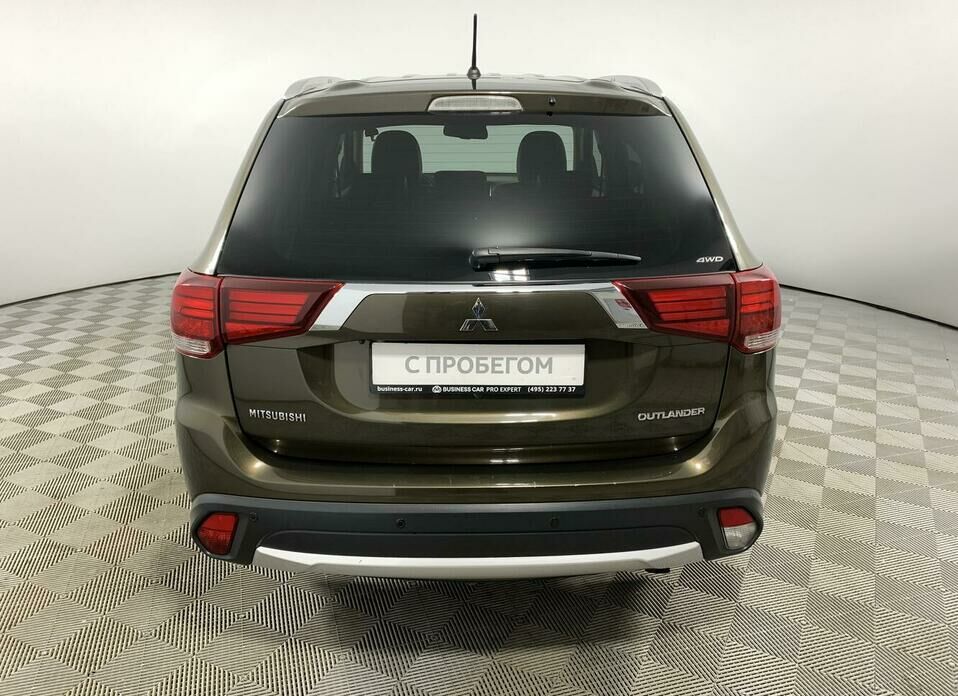 Mitsubishi Outlander 3.0 AT (230 л.с.) 4WD