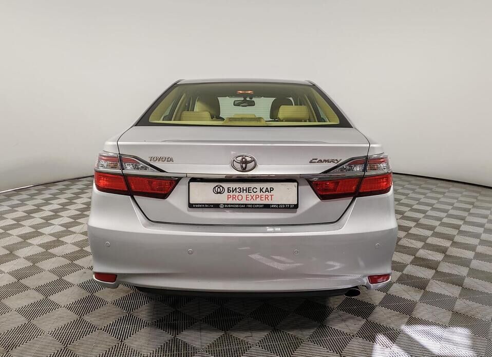 Toyota Camry, VII (XV50) Рестайлинг 2.5 AT (181 л.с.)