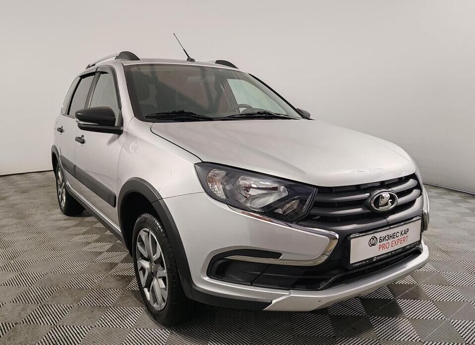 LADA (ВАЗ) Granta, I Рестайлинг Cross 1.6 MT (90 л.с.)