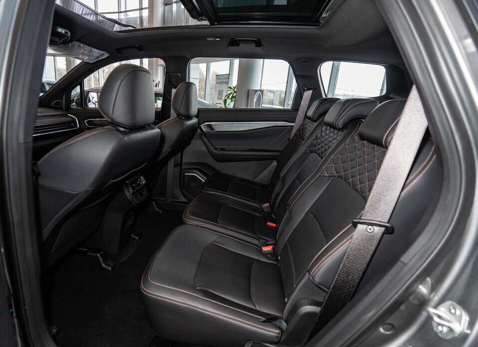 Geely Okavango, I Рестайлинг 2.0 AMT (200 л.с.)