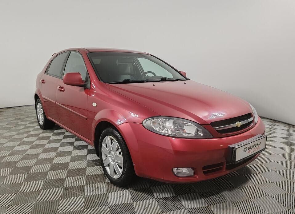 Chevrolet Lacetti 1.6 AT (109 л.с.)
