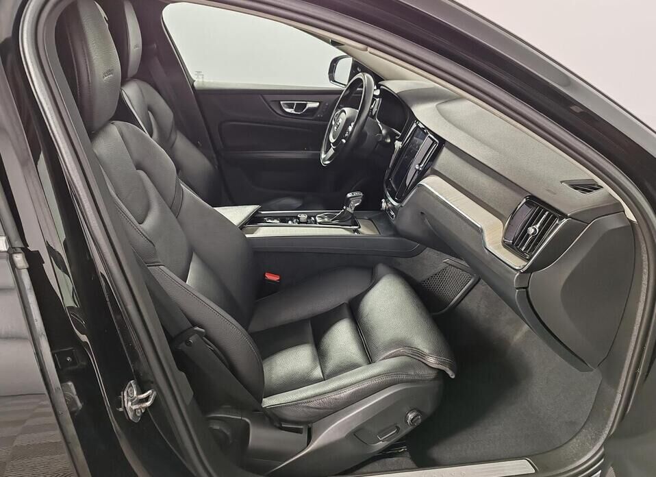 Volvo S60, III 2.0 AT (190 л.с.)