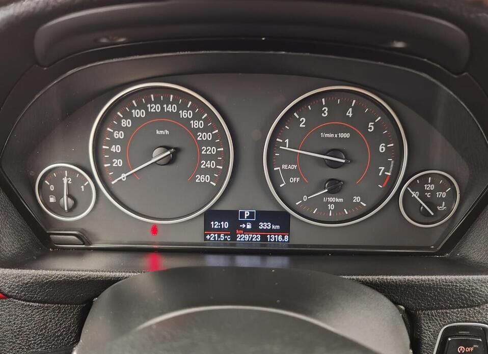 BMW 3 серии 320d xDrive 2.0d AT (184 л.с.) 4WD