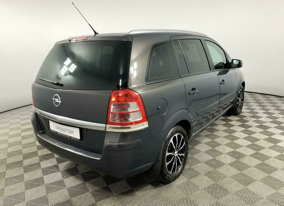 Opel Zafira 1.8 MT (140 л.с.)