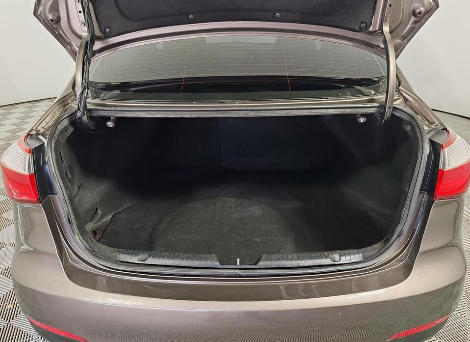 Kia Cerato 1.6 AT (130 л.с.)