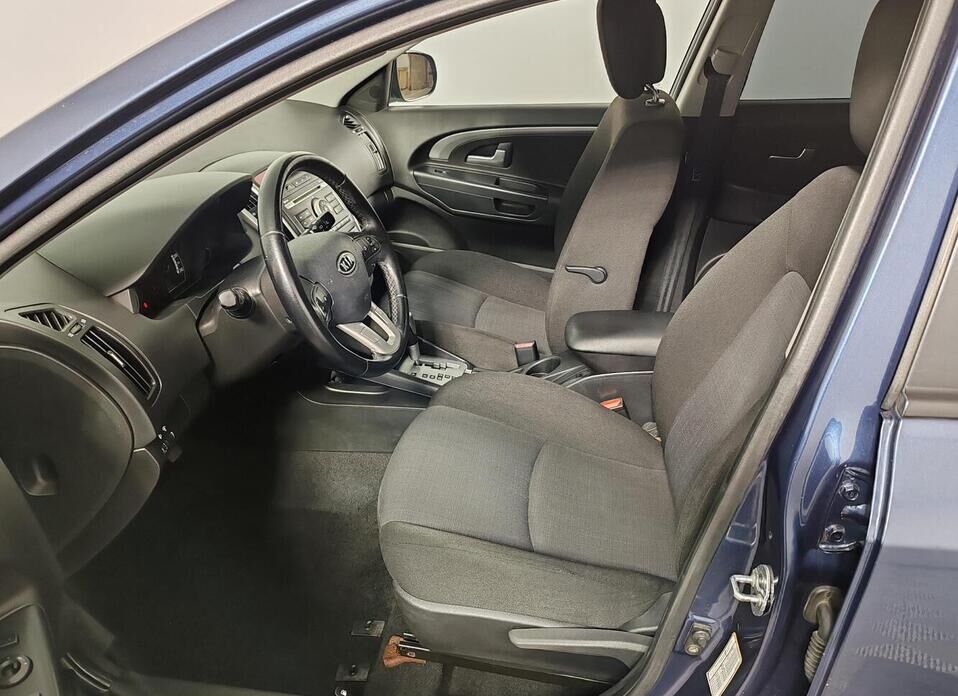 Kia Ceed, I Рестайлинг 1.6 AT (122 л.с.)