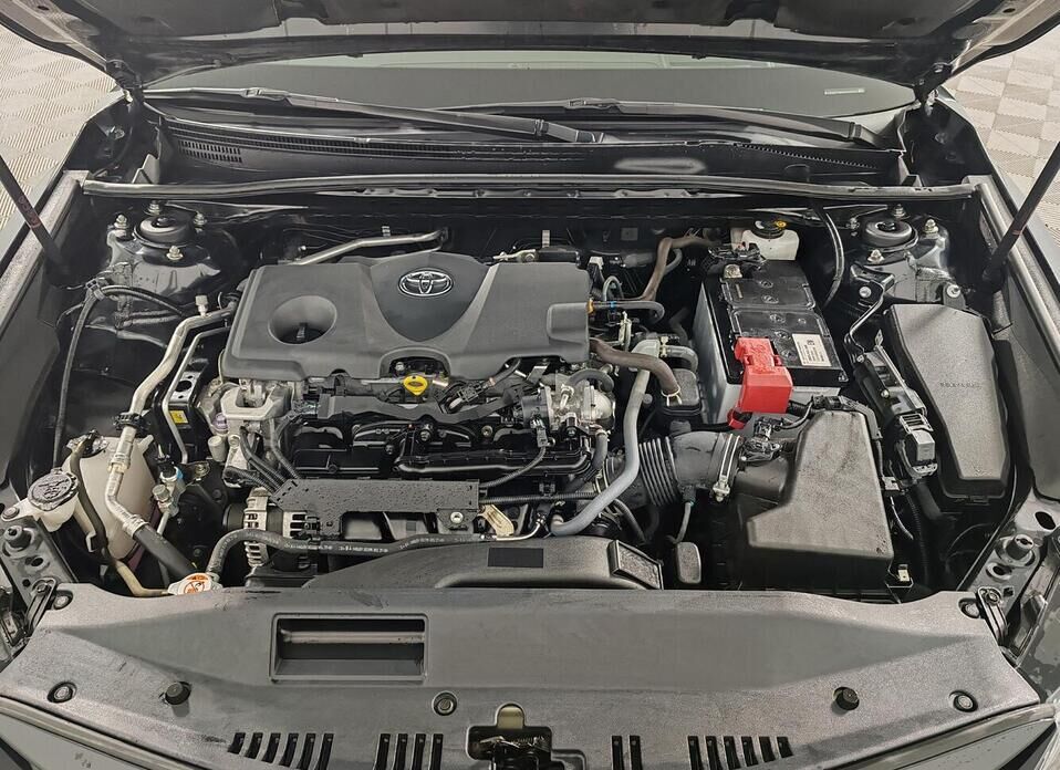 Toyota Camry, VIII (XV70) Рестайлинг 2.5 AT (206 л.с.)