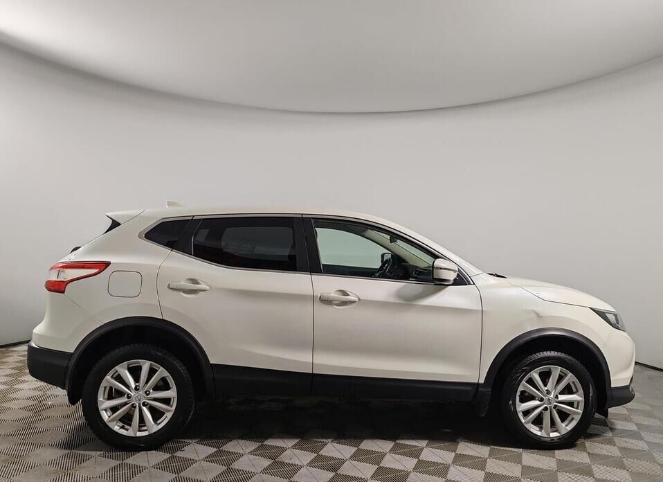 Nissan Qashqai, II 1.6d CVT (130 л.с.)
