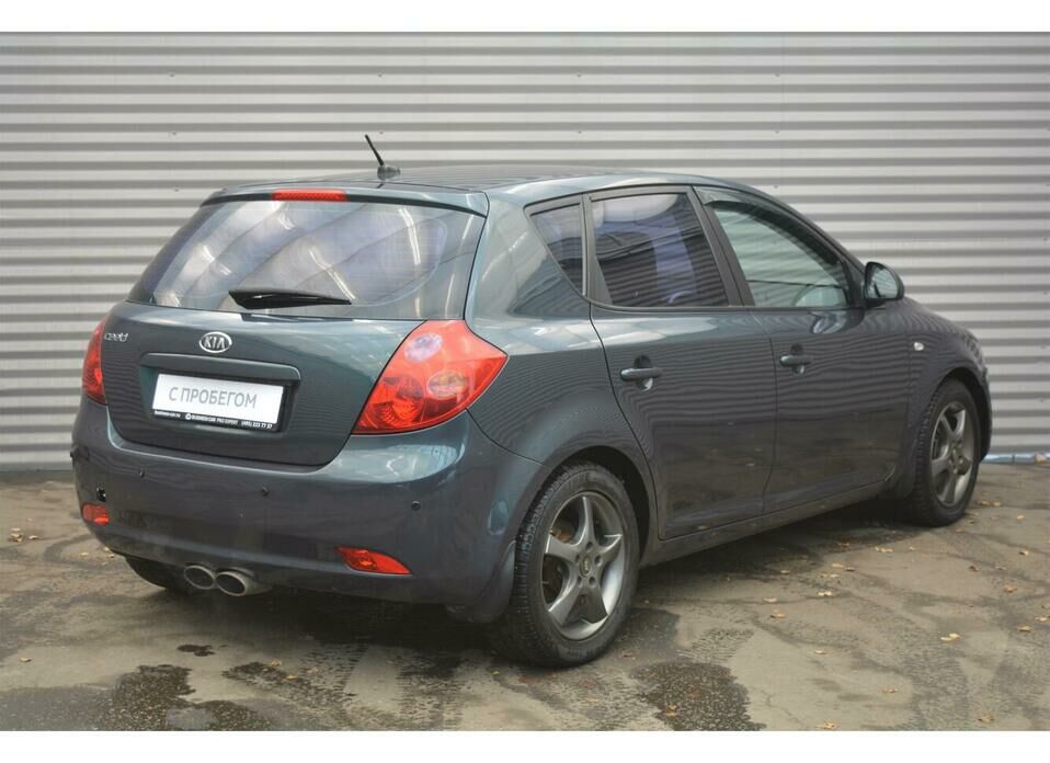 Kia Ceed 2.0 AT (143 л.с.)