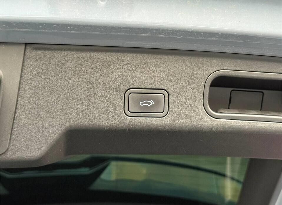 Geely Atlas, II 2.0 AMT (200 л.с.)