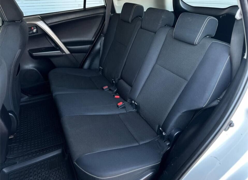 Toyota RAV4 2.0 CVT (146 л.с.) 4WD