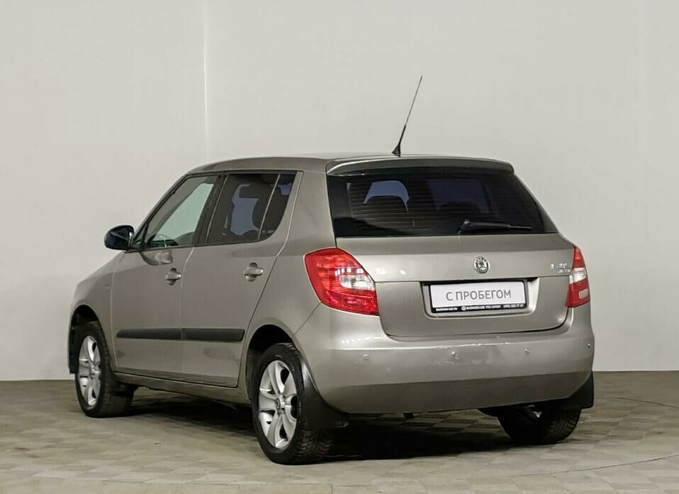 Skoda Fabia 1.4 MT (86 л.с.)