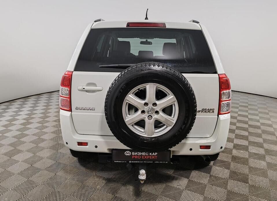 Suzuki Grand Vitara, III Рестайлинг 2 2.4 AT (169 л.с.) 4WD