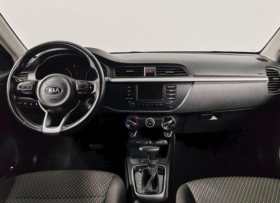 Kia Rio, IV X-Line 1.4 AT (100 л.с.)
