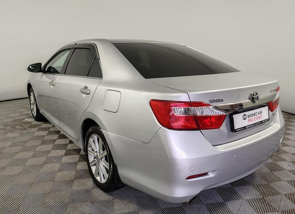 Toyota Camry, VII (XV50) 3.5 AT (249 л.с.)