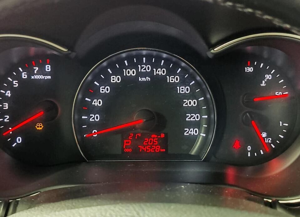 Kia Sorento, II Рестайлинг 2.4 MT (175 л.с.) 4WD
