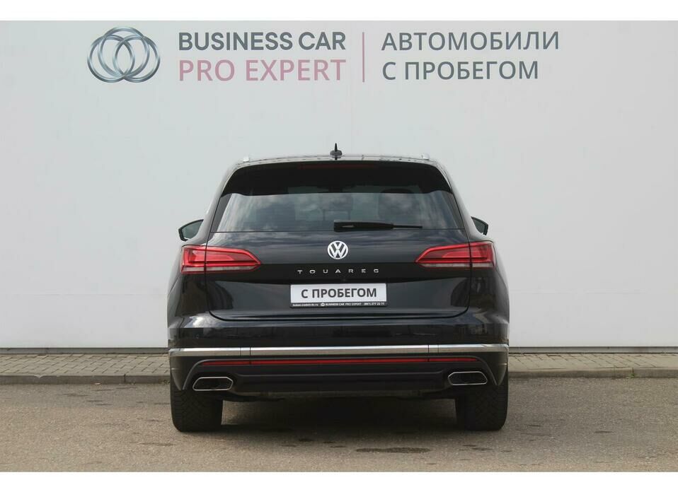 Volkswagen Touareg 3.0d AT (249 л.с.) 4WD