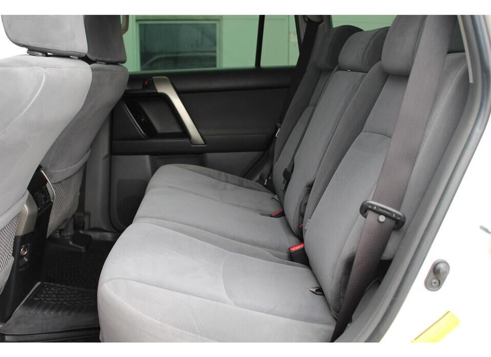 Toyota Land Cruiser Prado 2.7 AT (163 л.с.) 4WD