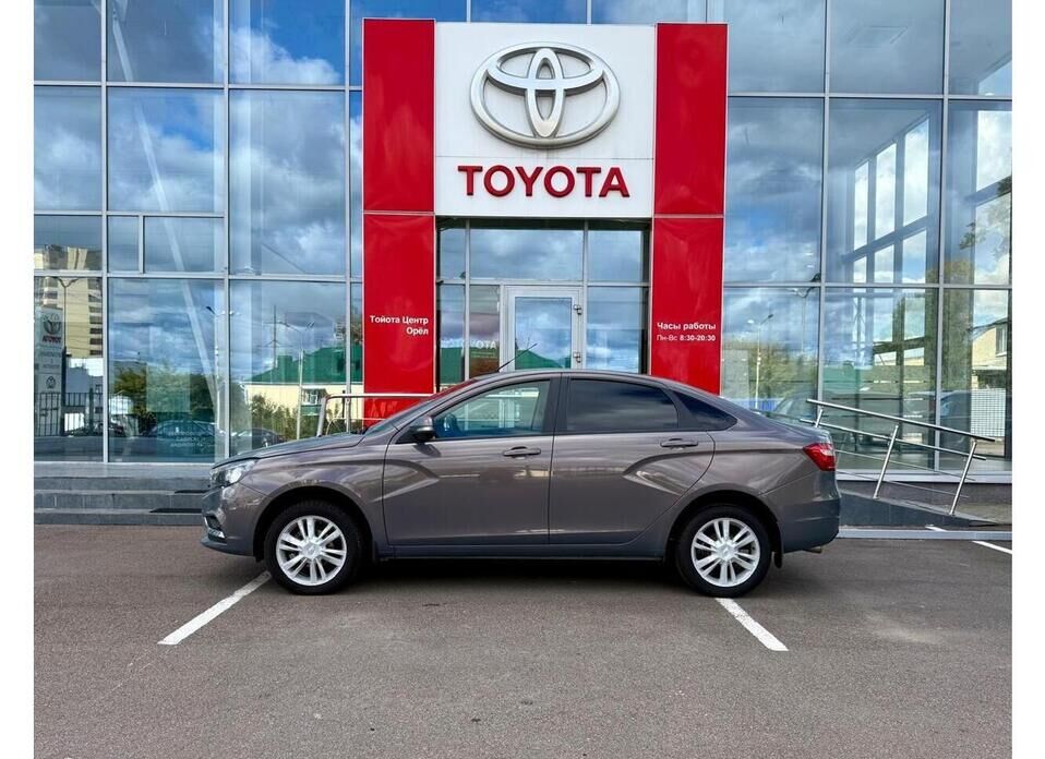 LADA (ВАЗ) Vesta, I 1.6 MT (106 л.с.)
