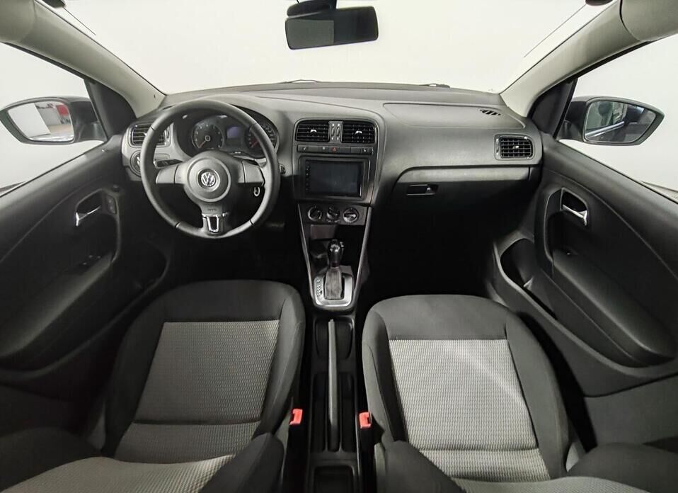Volkswagen Polo, V 1.6 AT (105 л.с.)