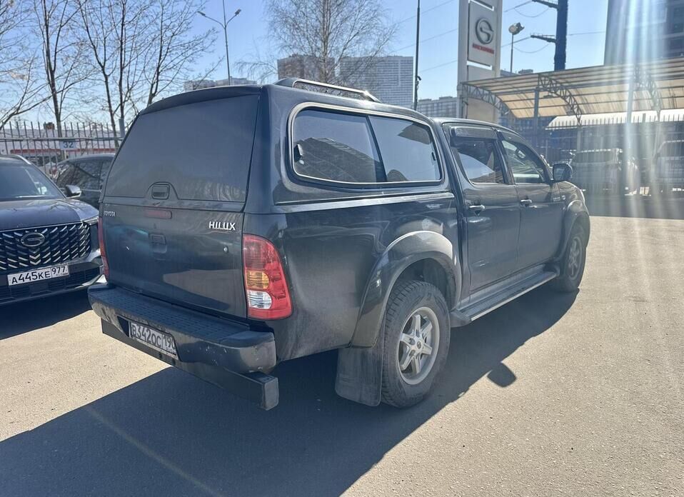Toyota Hilux, VII 3.0d AT (170 л.с.) 4WD