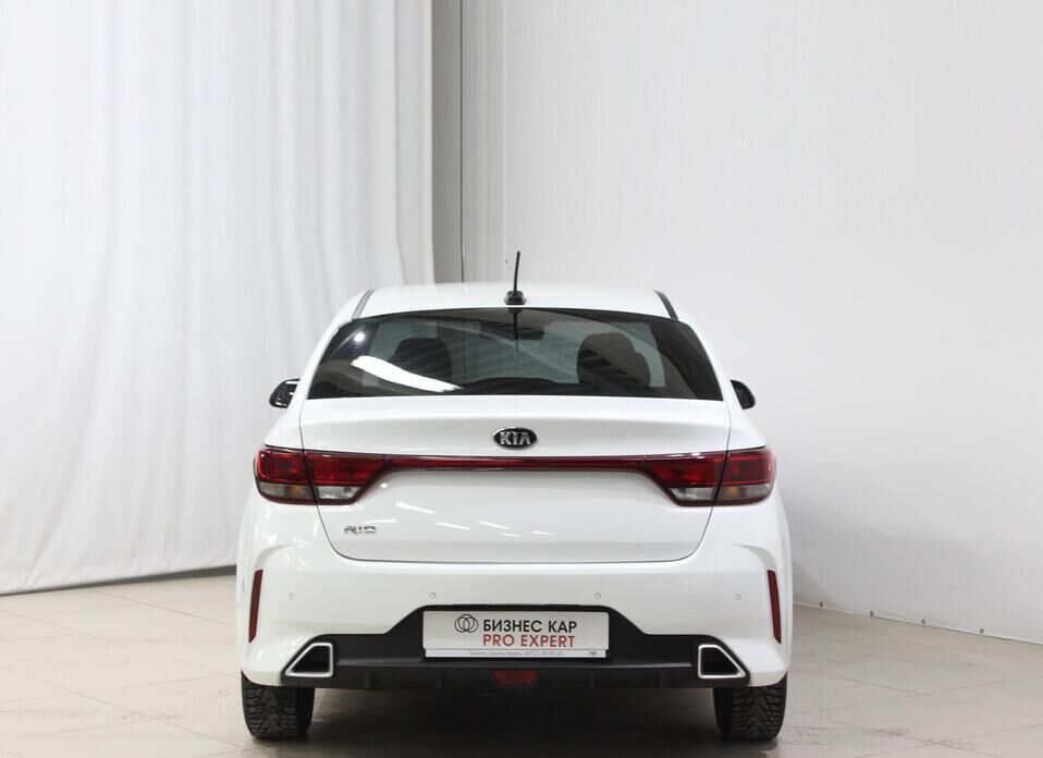 Kia Rio, IV Рестайлинг 1.6 AT (123 л.с.)