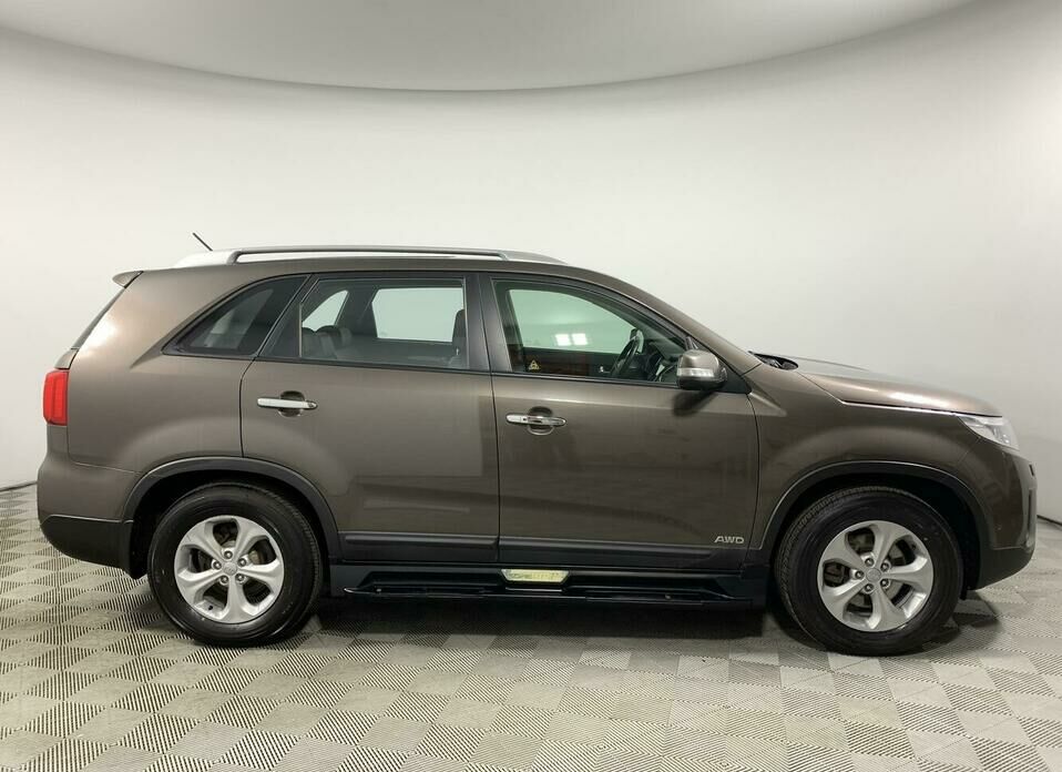 Kia Sorento 2.4 AT (175 л.с.) 4WD