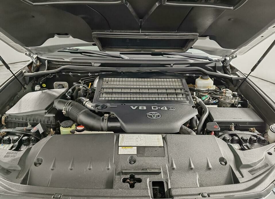 Toyota Land Cruiser 4.5d AT (249 л.с.) 4WD