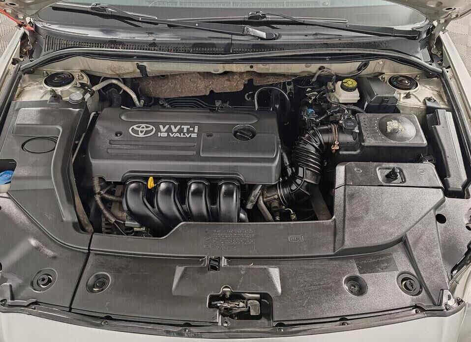 Toyota Avensis, II Рестайлинг 1.8 MT (129 л.с.)