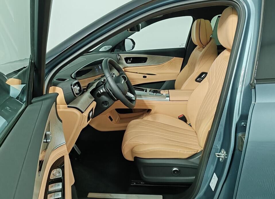 Jaecoo J8 2.0 AMT (249 л.с.) 4WD