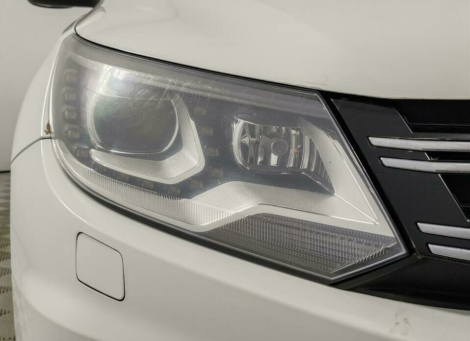 Volkswagen Tiguan 2.0 AT (170 л.с.) 4WD