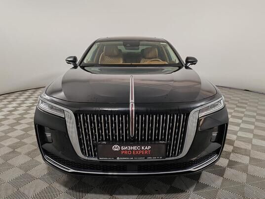Hongqi H9, 2023&nbsp;г., 210&nbsp;809&nbsp;км