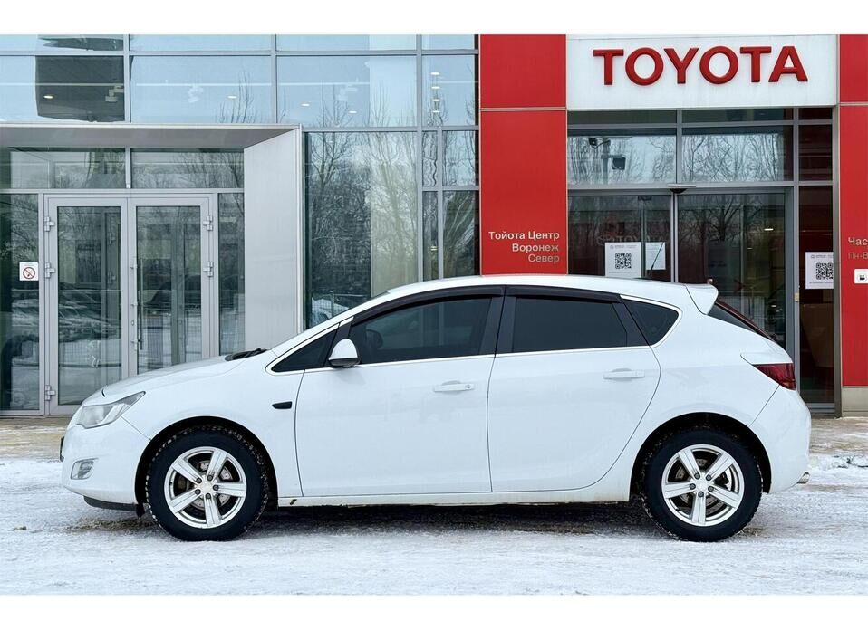 Opel Astra, J 1.4 AT (140 л.с.)