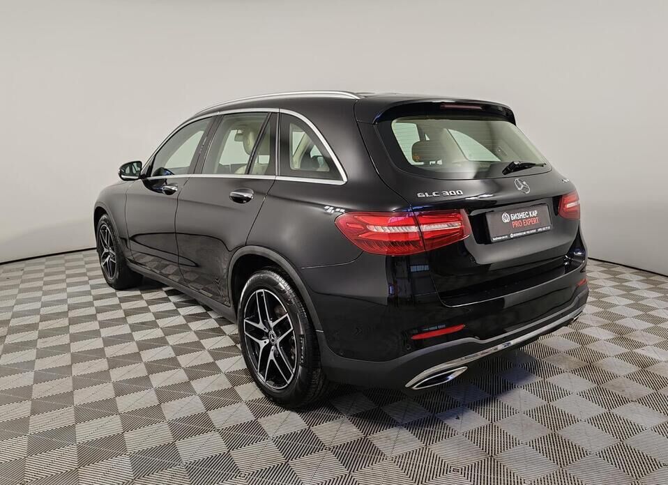 Mercedes-Benz GLC, I (X253) 300 2.0 AT (245 л.с.) 4WD